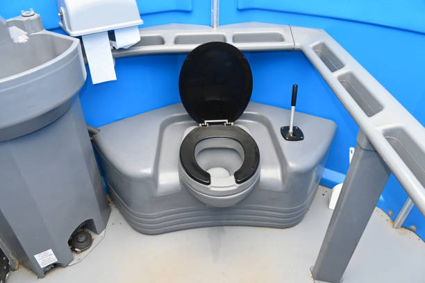 Best Portable restroom trailer rental  in Pataskala, OH